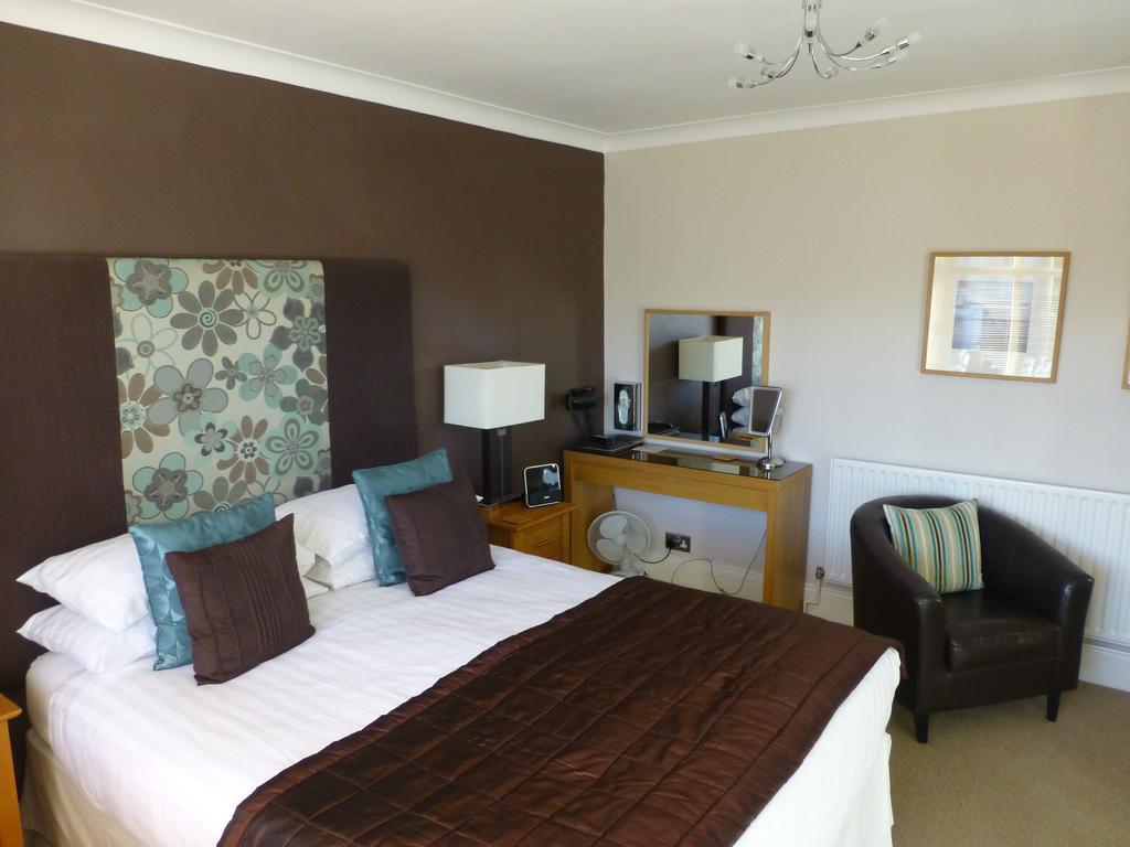 Waters Reach Guest House Крайстчърч Стая снимка