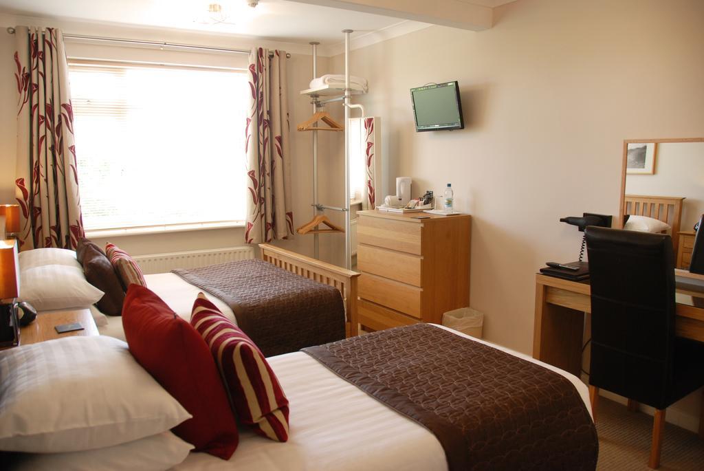 Waters Reach Guest House Крайстчърч Стая снимка