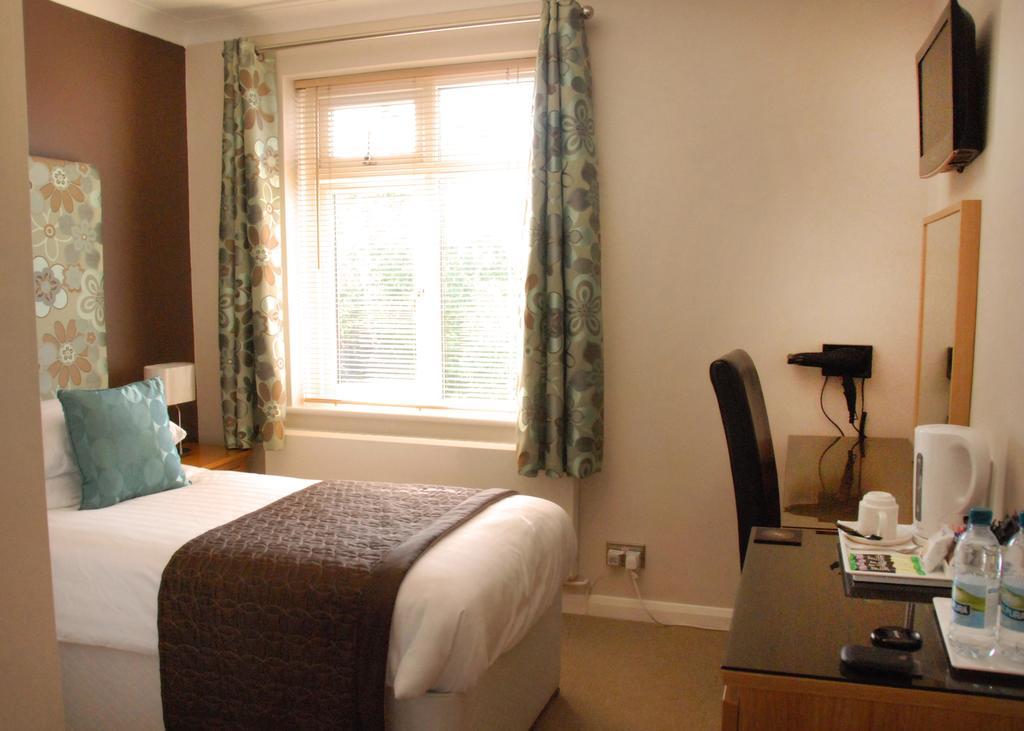 Waters Reach Guest House Крайстчърч Стая снимка