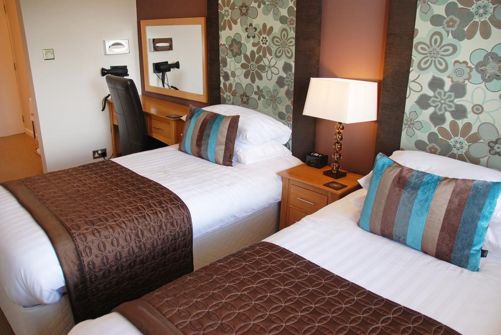 Waters Reach Guest House Крайстчърч Стая снимка