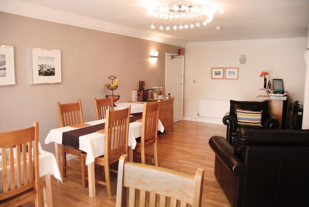 Waters Reach Guest House Крайстчърч Екстериор снимка