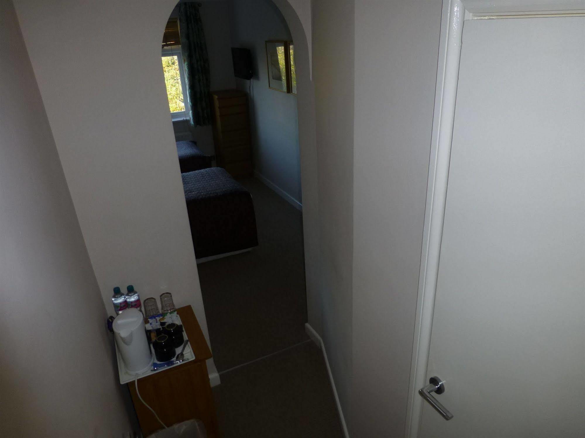 Waters Reach Guest House Крайстчърч Екстериор снимка